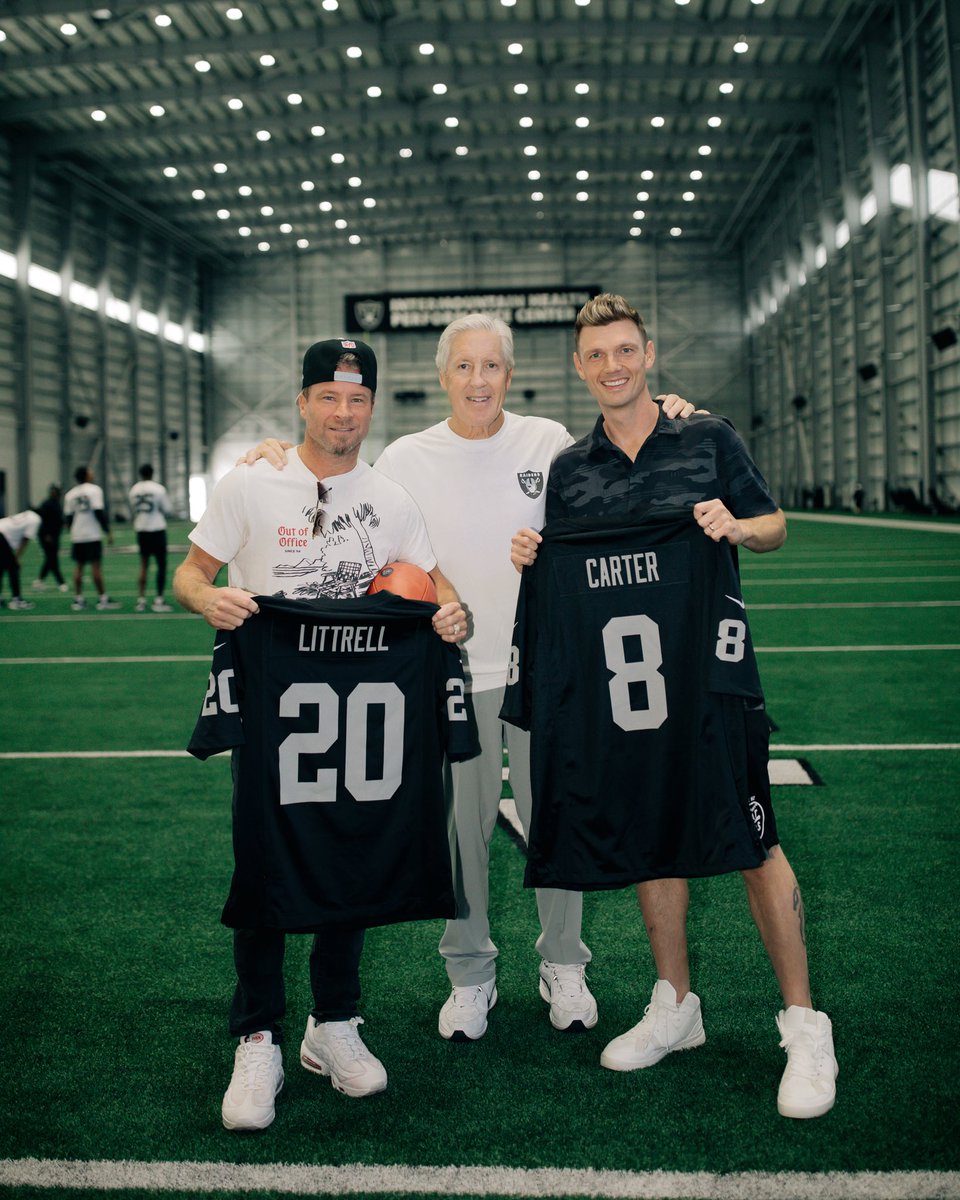 Las Vegas Raiders tweet media