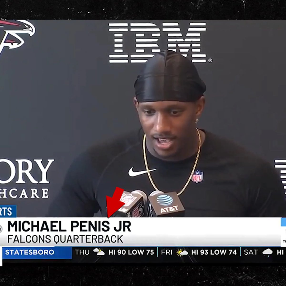 CalaCreative1's tweet photo. @SeanRossSapp @AdamGoldberg28 @FightfulSelect “Fenis”??? This is how we find out SRS secretly covers the Falcons in his free time 😂😂😂 you not fooling me homie https://t.co/ooJFR1wIVs