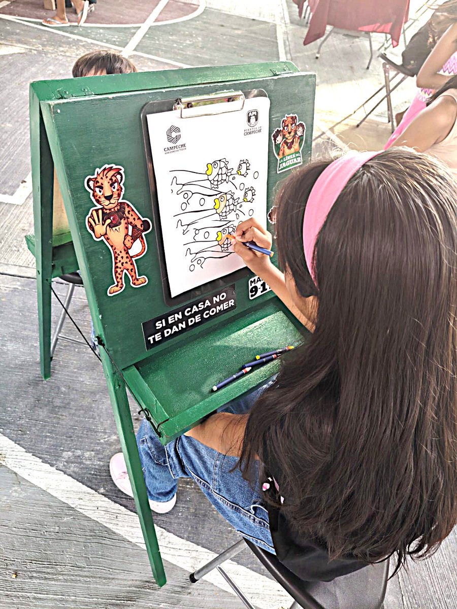 apicampeche's tweet image. 🚔A través de la Dirección de Vinculación de la #Apicam, participamos en la Estación de Prevención del Delito y Participación Ciudadana, que se llevó a cabo en la localidad de Los Ángeles, #Calakmul. ¡Seguimos sumando esfuerzos con la #SPSC por un Campeche seguro!