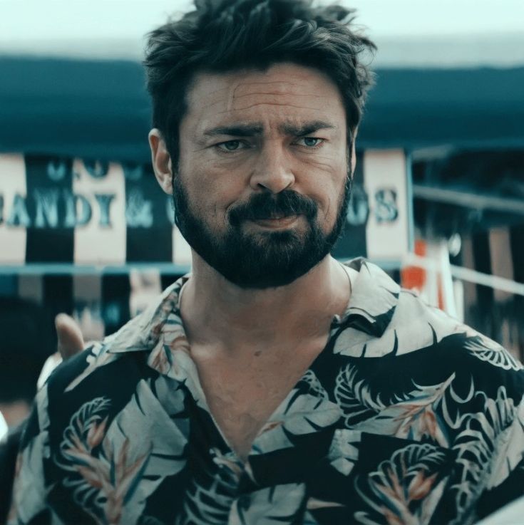 Hey guys could you take care of him please? I'll be back soon 🙏