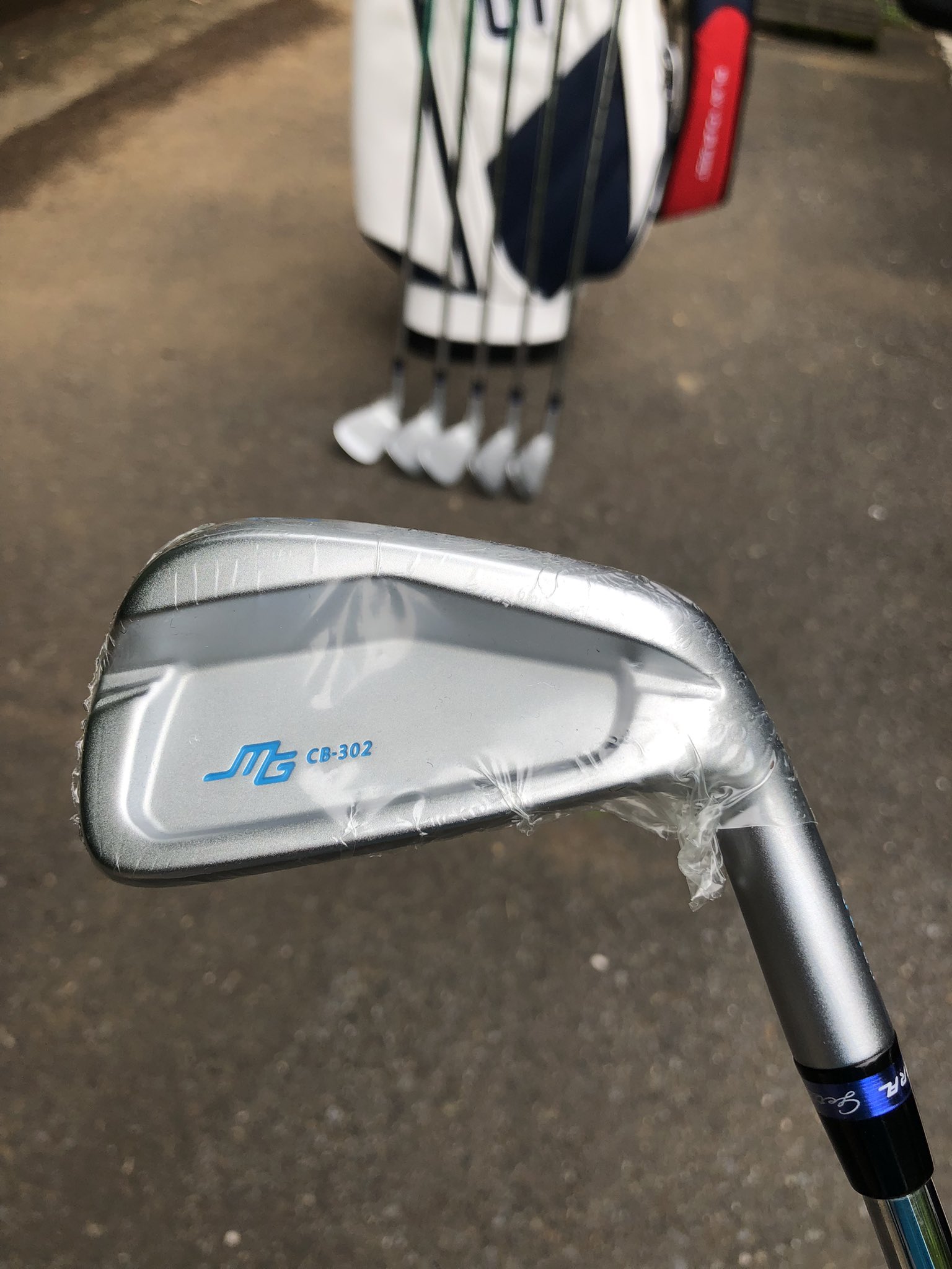 激レア　三浦技研　M07 純鉄パターにカーボンシャフト 三浦技研 純鉄パター M07 新品未使用