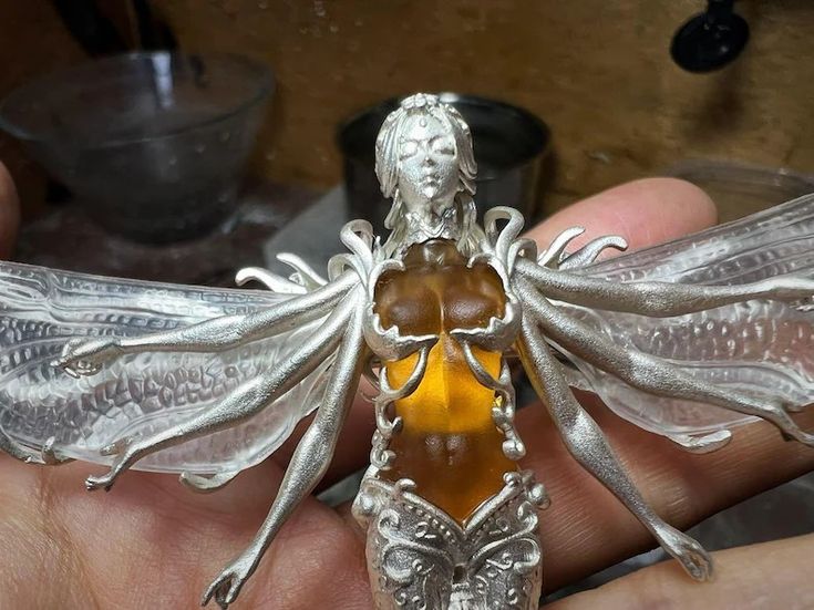 𐱃 (@swordandland) on Twitter photo 