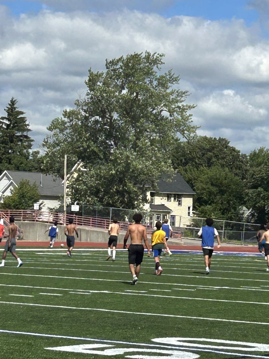 BPS Boys Soccer tweet media