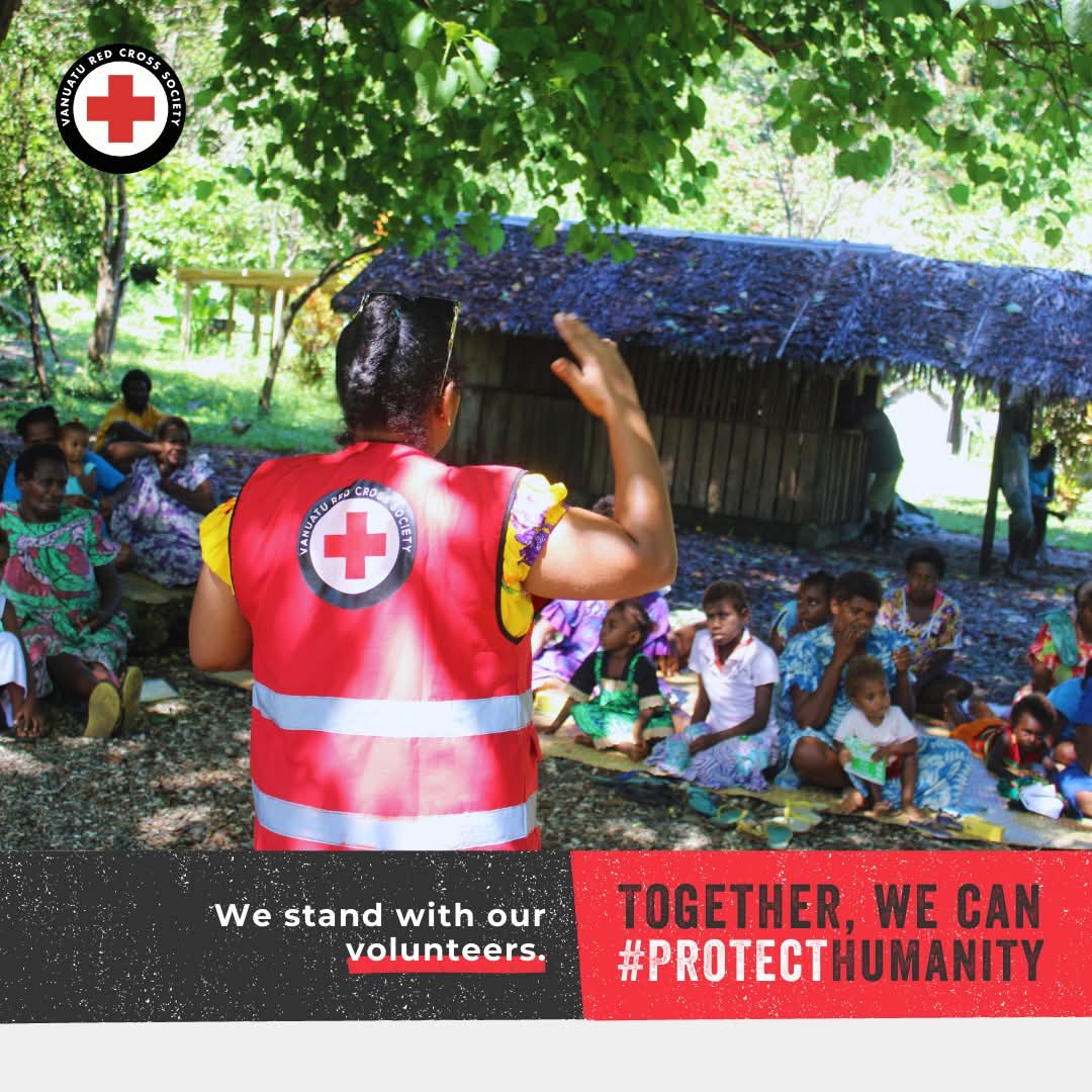 vanuaturedcross's tweet photo. Today, we reflect on the devastating 7.5 magnitude earthquake of 17 December 2024, which shook our nation to its core. Homes, schools, and livelihoods were lost. 

Our volunteers were on the ground - responding, caring for families, and bringing hope.

#WorldHumanitarianDay https://t.co/In1ldQpq05