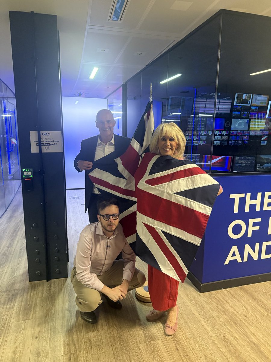 Carole Malone (@thecarolemalone) on Twitter photo Just been discussing the British flag @gbnews and why so many people want us to be ashamed of it.Im not. Neither is β¦<a href="/JakeBerry/">Sir Jake Berry</a>β© or β¦<a href="/benjaminbutter/">Benjamin Butterworth</a>β©. Iβd suggest those who are ashamed are living in the wrong country! Just been discussing the British flag @gbnews and why so many people want us to be ashamed of it.Im not. Neither is β¦<a href="/JakeBerry/">Sir Jake Berry</a>β© or β¦<a href="/benjaminbutter/">Benjamin Butterworth</a>β©. Iβd suggest those who are ashamed are living in the wrong country!