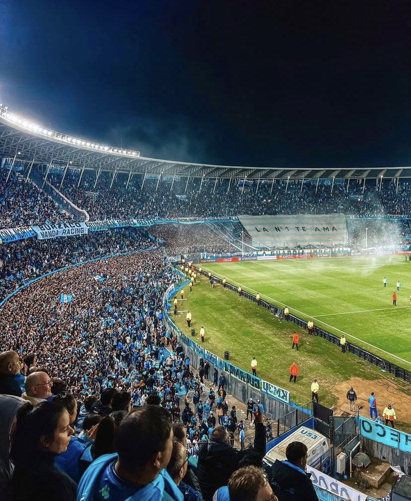 ¡ENTRADAS AGOTADAS! 🔥🏟

👉 Ya no quedan localidades para el partido entre #Racing - #Peñarol.

¡VAMOS ACADEMIA! 💙🏆