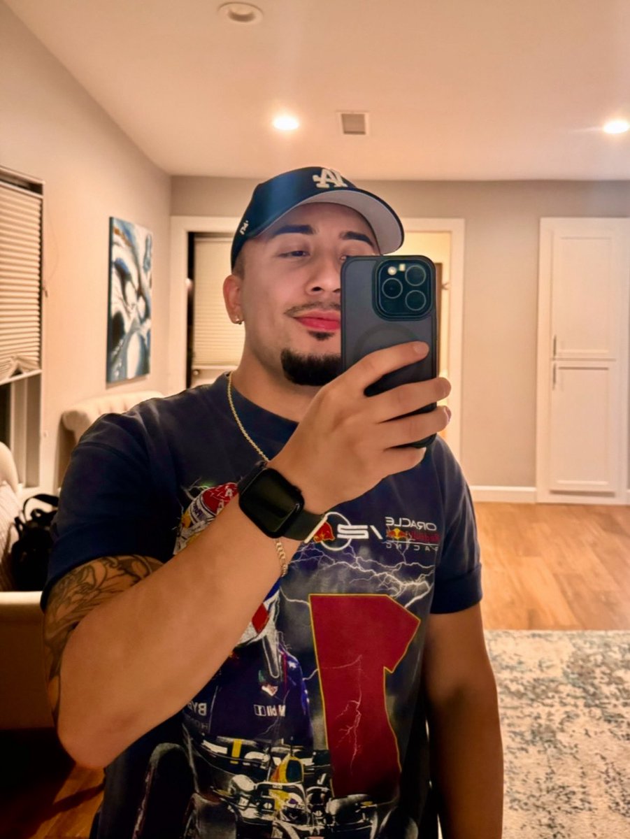 AlanXX tweet media