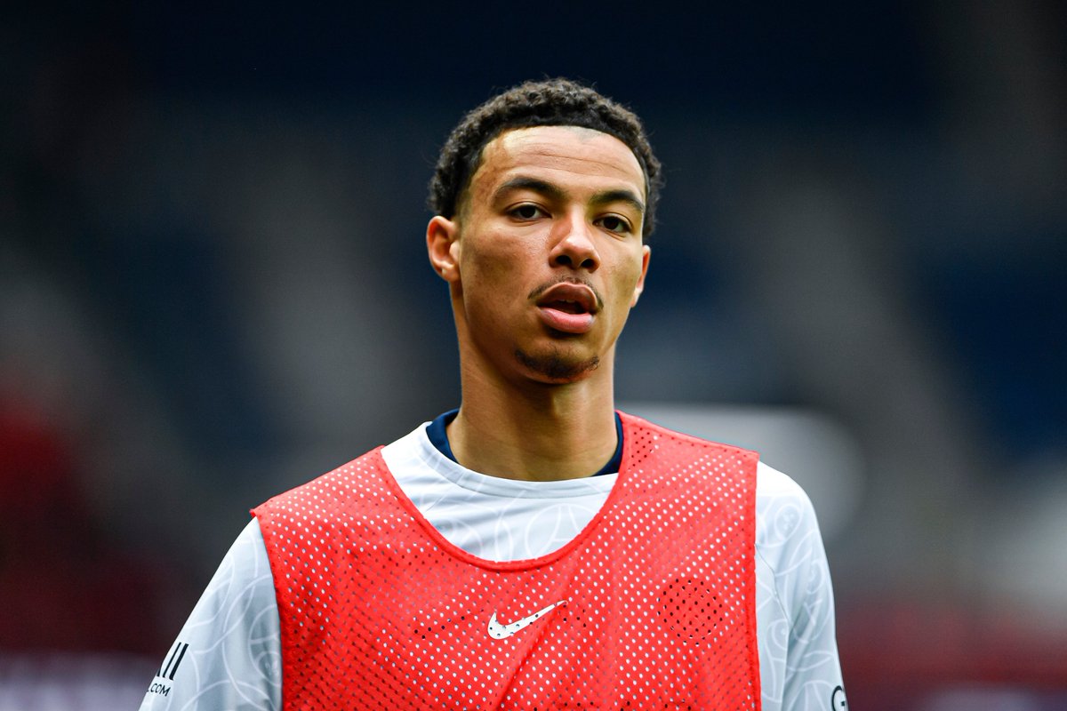 Ashton Cox (@ashton_cox_) on Twitter photo Read my article on <a href="/thefootballpark/">Football Park</a> discussing who made the best and worst debuts from the Premier League's opening weekend.
Includes names such as Viktor Gyokores, Tijani Reijnders, Benjamin Sesko and Hugo Ekitike - with differing success #football
📑footballpark.com/latest-footbal… Read my article on <a href="/thefootballpark/">Football Park</a> discussing who made the best and worst debuts from the Premier League's opening weekend.
Includes names such as Viktor Gyokores, Tijani Reijnders, Benjamin Sesko and Hugo Ekitike - with differing success #football
📑footballpark.com/latest-footbal…