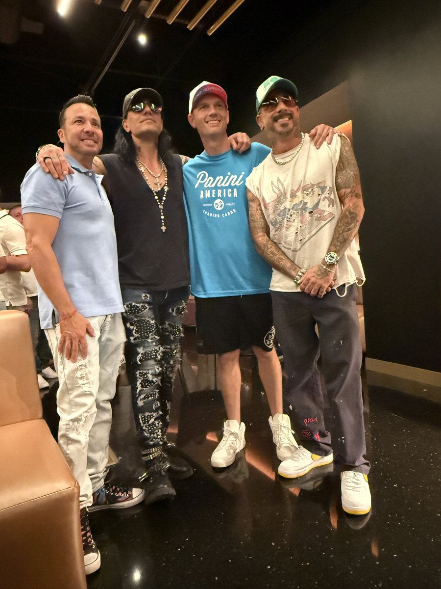 Criss Angel tweet media