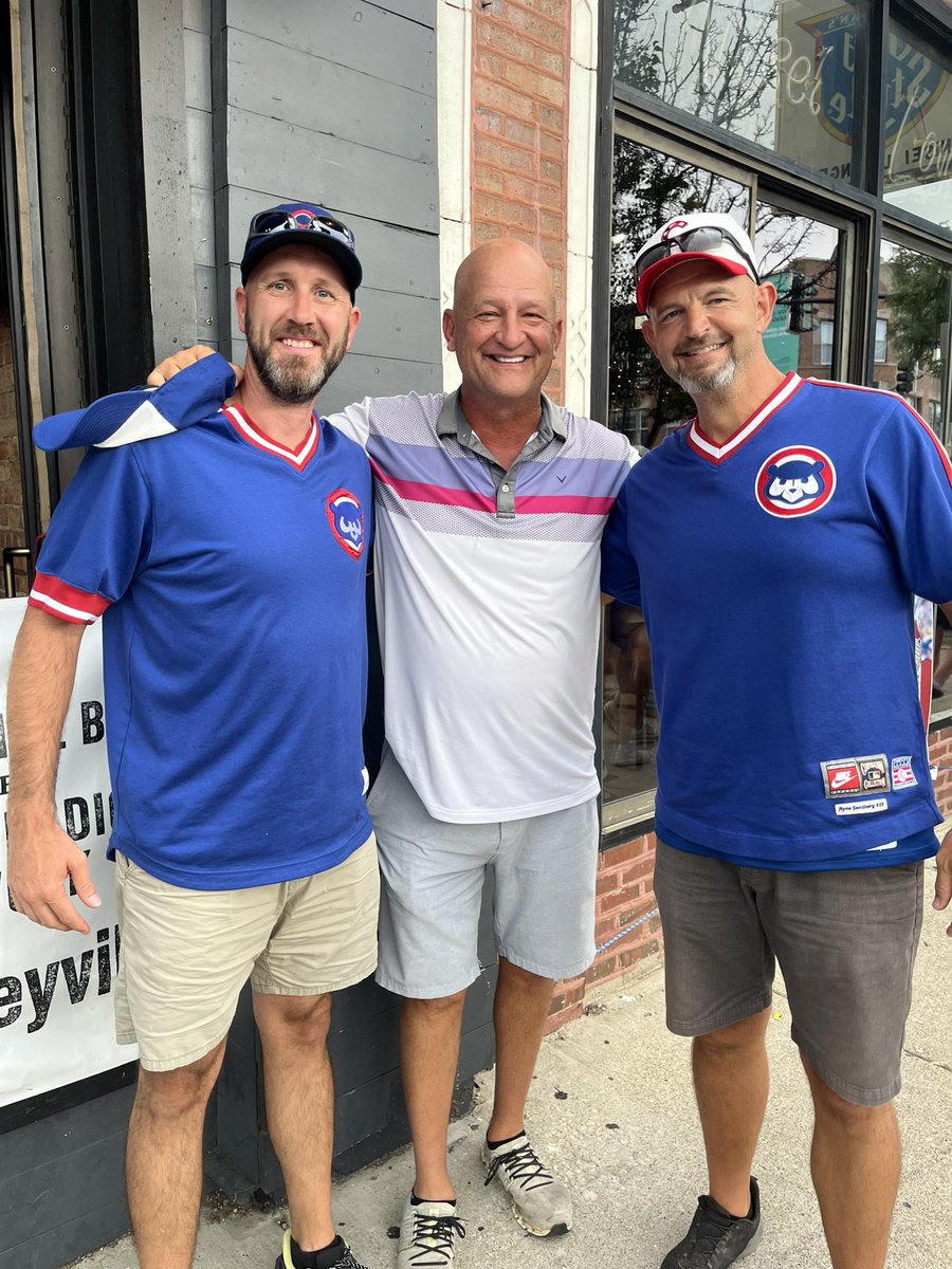 WarrenDailey's tweet photo. @dandakich  Thanks for the pic!! Go Cubbies!! https://t.co/gogb9Uot2p