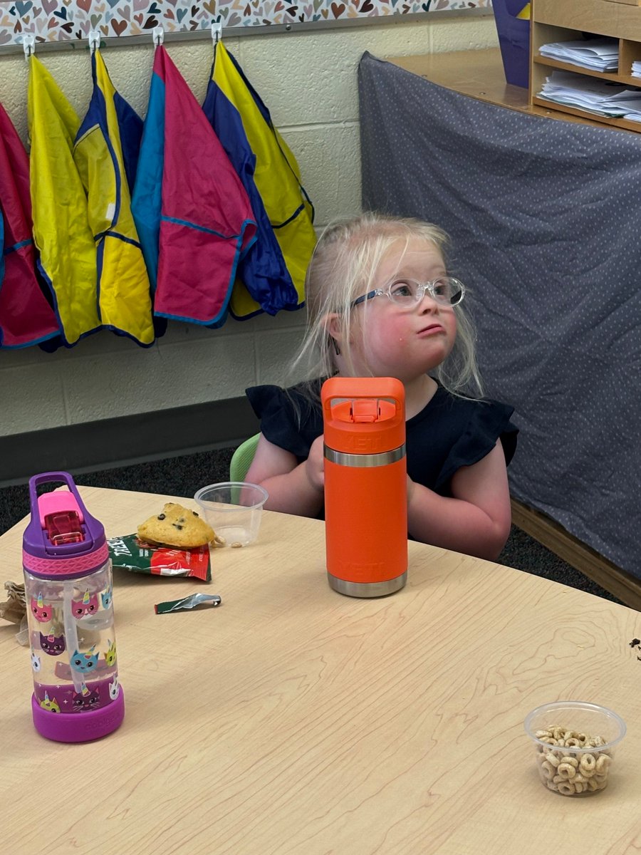 Our Tiger family is finally complete! Today, our Preschoolers joined us for their first day of school. #StVrainAdvantage #PublicSchoolAdvantage #StVrainStorm <a href="/DPerfettiDeany/">Dina Perfetti-Deany</a> <a href="/SVVSDsupt/">Jackie Kapushion, Ed.D.</a>