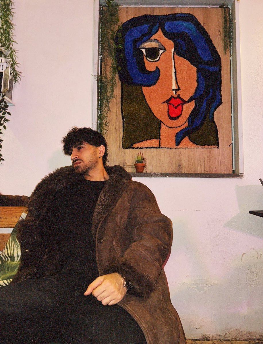 Samhimself tweet media