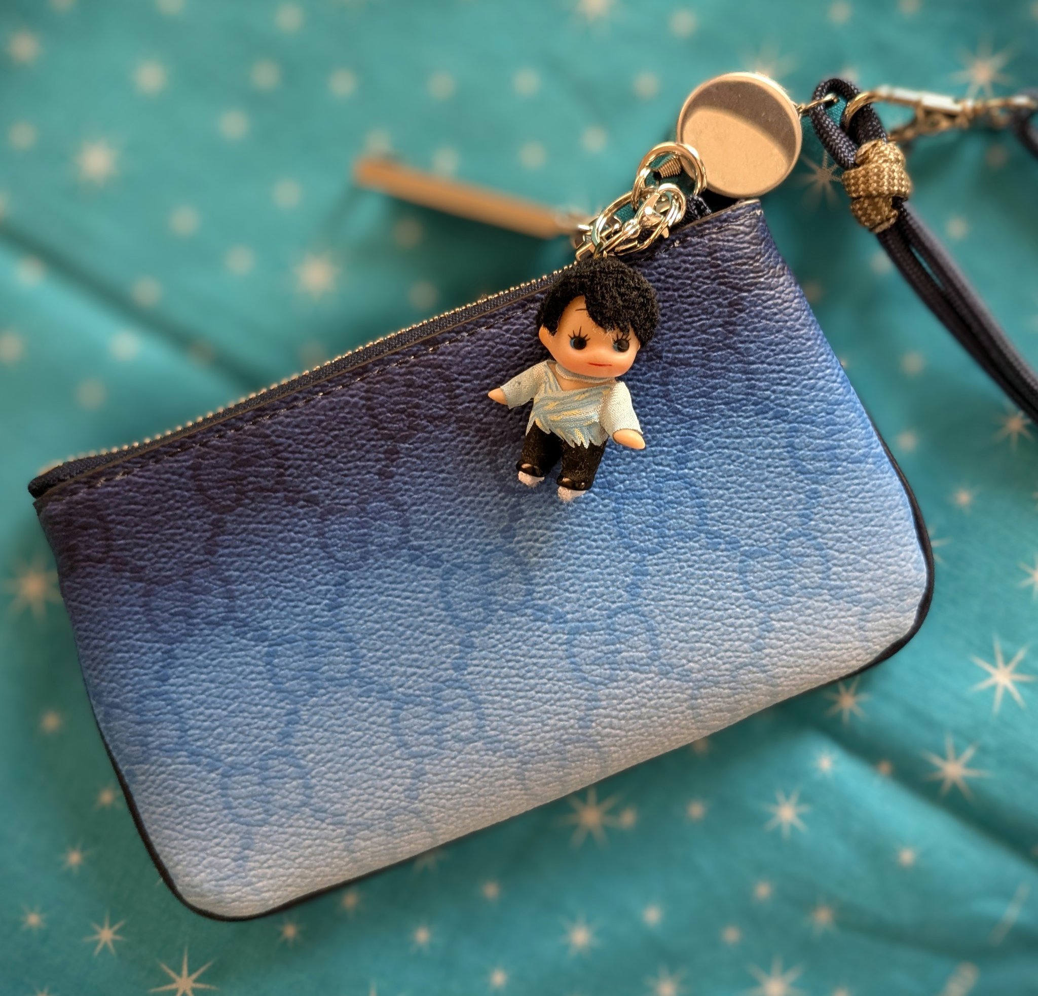✴︎新品 未使用✴︎ GUCCI 星柄 半袖ワンピース 10A GUCCI - GUCCI グッチ 半袖ミニワンピースの通販 by BRINGラクマ