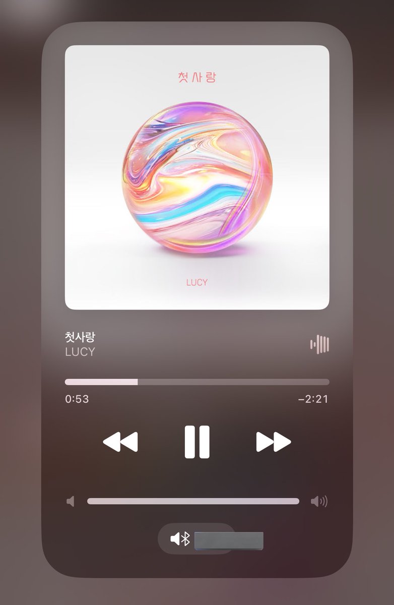 오늘의 출근곡🎵

소중한 추억은 다 기억하자고 하며