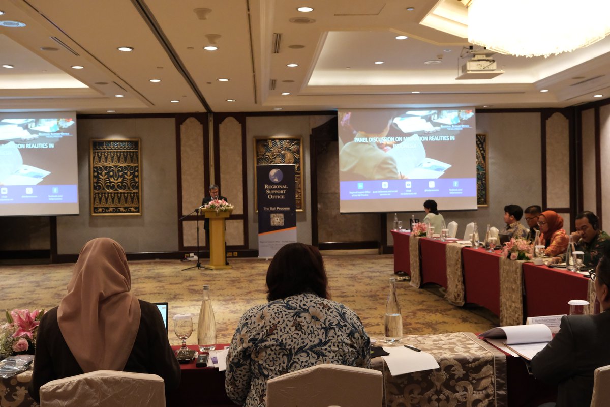Bali Process Regional Support Office (RSO) (@baliprocessrso) on Twitter photo 🔎What drives irregular migration in Indonesia—and how can access to better information shape safer choices?
🫱🏼🫲🏽In collaboration with the <a href="/Mixed_Migration/">Mixed Migration Centre</a> Centre, the RSO conducted an assessment based on 612 interviews with persons in irregular situations in Bangladesh, 🔎What drives irregular migration in Indonesia—and how can access to better information shape safer choices?
🫱🏼🫲🏽In collaboration with the <a href="/Mixed_Migration/">Mixed Migration Centre</a> Centre, the RSO conducted an assessment based on 612 interviews with persons in irregular situations in Bangladesh,