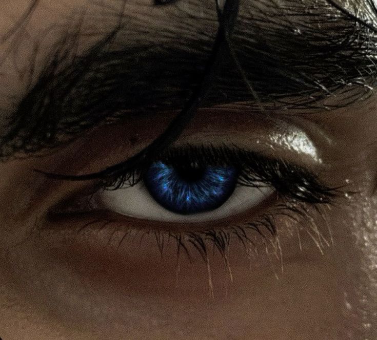 لا تَعاتب شخصـِـِِـِِِـِِـِاً قـِـِِـِِِـِِـِرأت البـِـِِـِِِـِِـِرُود 
فـِـِِـِِِـِِـِي عينيـِـِِـِِِـِِـِهِ ولـِـِِـِِِـِِـِم يهمـِـِِـِِِـِِـِه شـِـِِـِِِـِِـِيء مِـِـِِـِِِـِِـِن مشاعـِـِِـِِِـِِـِرڪ͜ .
.
.
.