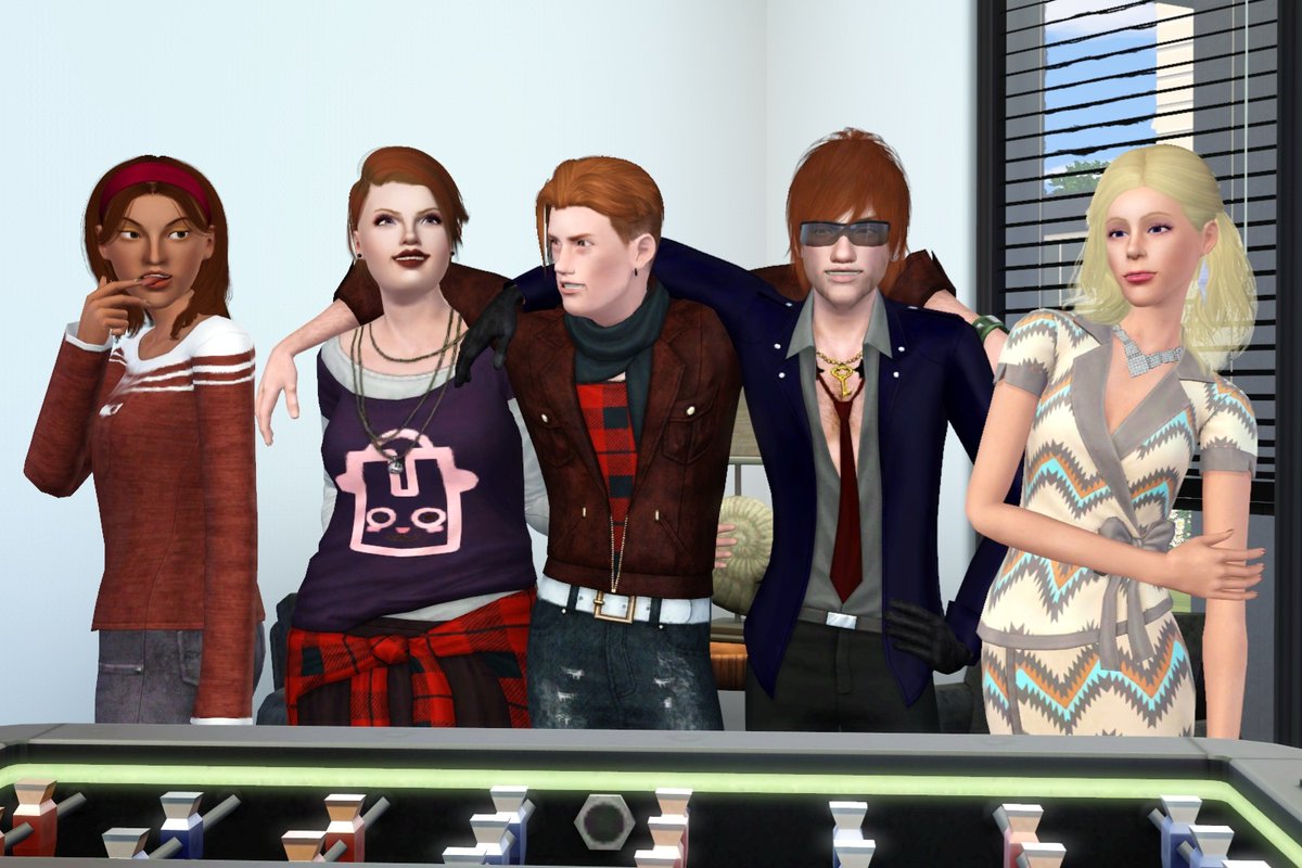 simmer_ari's tweet photo. Five young adults in one house, what could go wrong? , these sims know how to have fun, but... can they keep a decent house with so much partying? #TS3 #SunsetValley https://t.co/ezHt7yjLGw