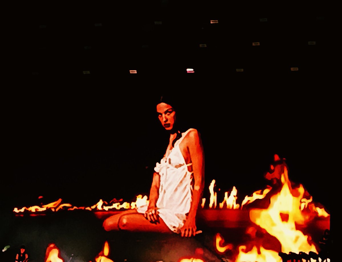 sofiiletras's tweet photo. Mi foto favorita de Olivia <33 https://t.co/9JKsvJyZIq