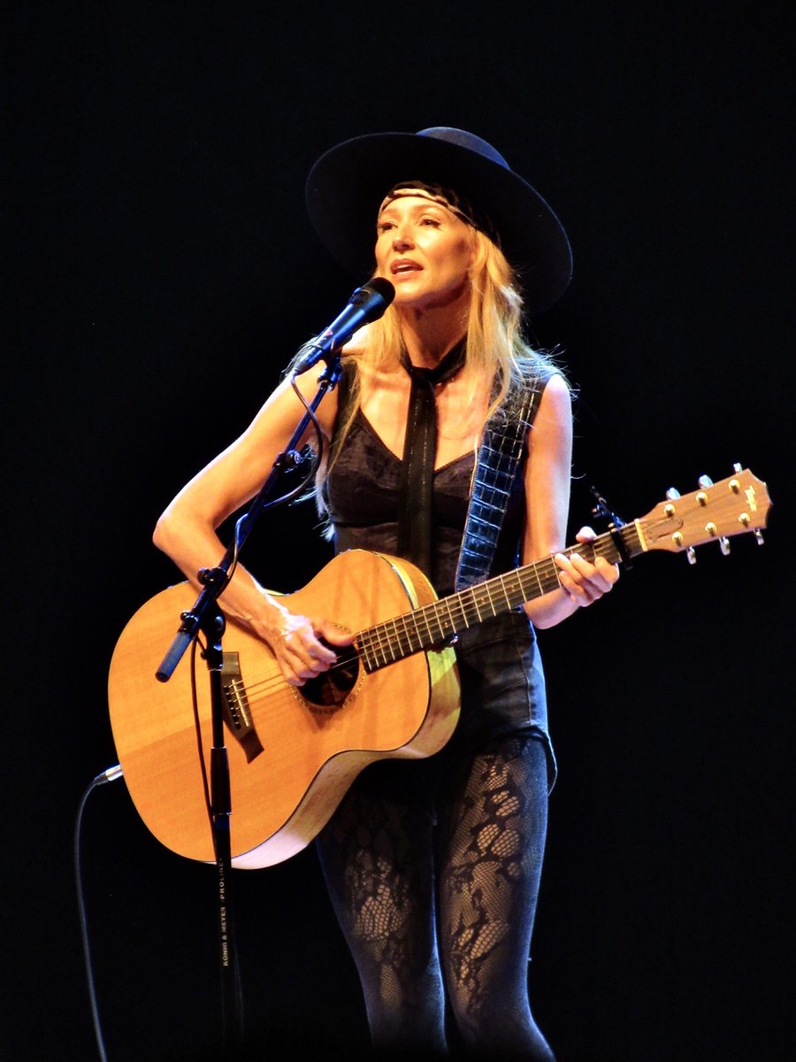 <a href="/EDAsForum/">Everyday Angels MB</a> <a href="/jeweljk/">Jewel</a> <a href="/CaliforniaRomeo/">ROMEO 🪐</a> <a href="/riverrockcasino/">River Rock Casino</a> <a href="/lovelimmy/">David Lim</a> <a href="/RLeBonTennant/">Rosie Tennant Doran 💖💙💜💚❤️🪩✨🦄🎶📀🎮🌻🌈</a> It truly was-we were a very enthusiastic audience cheering favourite lyrics as she sang, shouting out the most random deep cut requests…I even got asked ‘are you an Everyday Angel?’-lol thanks to your account I knew exactly how to answer that in the affirmative😉A few more 📸