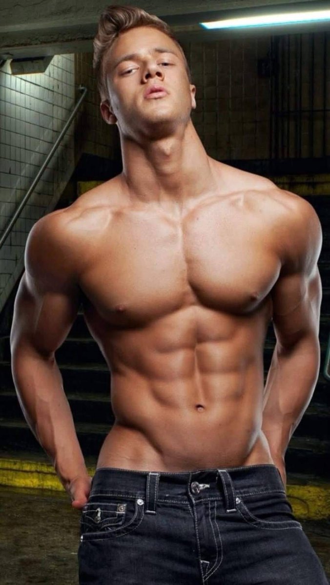 butterBABY237 (@butterbitch4) on Twitter photo 