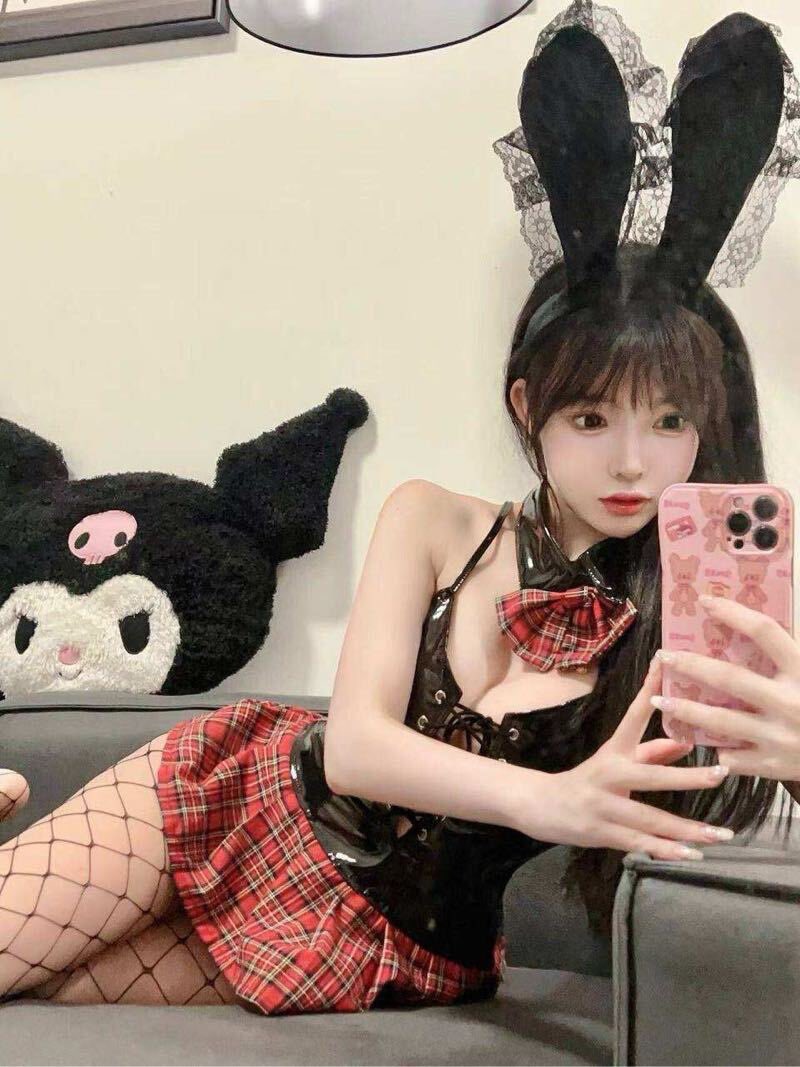 福利姬灵灵全球cos外围经济（全国独家资源）分享的黄推图片3 - 网红私拍内容