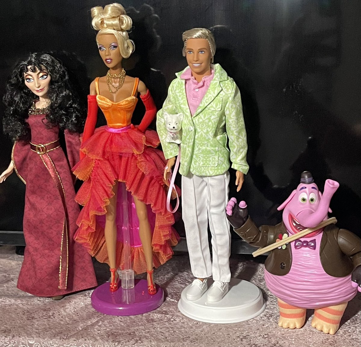 Combination of dragracetwt and dolltwt 
x.com/andistar08/sta…