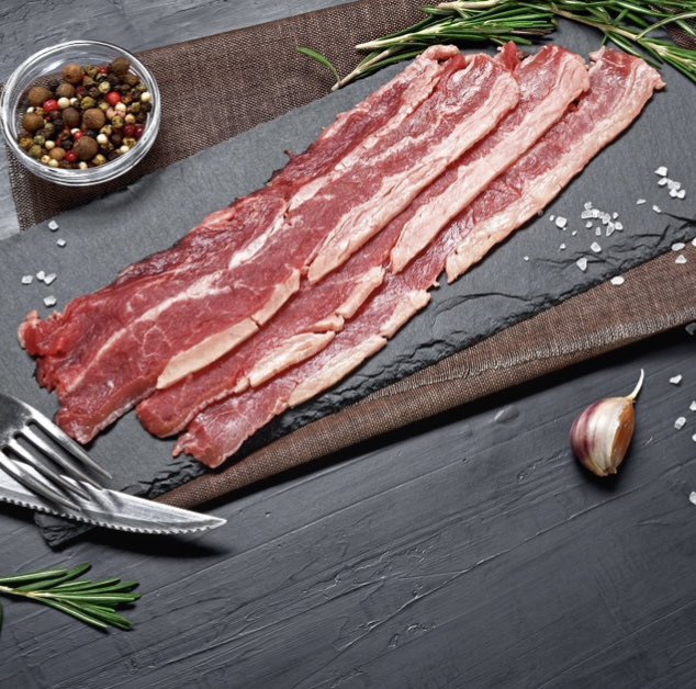 HRVSTChefsMkt's tweet image. 🥓✨ Rethink bacon. Our Uncured Lamb Bacon is made from 100% grass-fed &amp;amp; finished American lamb belly—smoked, rubbed with brown sugar &amp;amp; coffee, and bursting with flavor.
 
#LambBacon #ChefsMarket #HRVST #FromFarmToTable #SustainableFarming #AmericanLamb #ChefsChoice