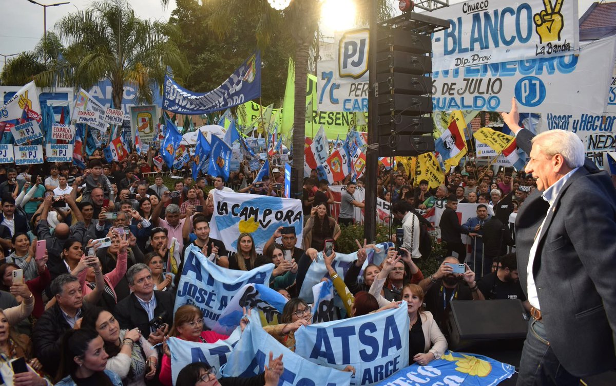 ¡Muchas Gracias por el apoyo, el afecto y el acompañamiento! ¡A militar en cada lugar del territorio santiagueño, y el 26 de octubre a llenar las urnas de votos peronistas para ganar y defender una causa justa a favor del pueblo!
#FuerzaPatria
#PartidoJusticialista
#Peronismo