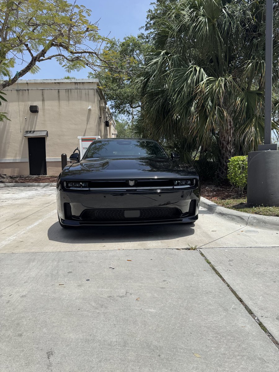 hammdj's tweet photo. 49 DAYS. That’s how long my brand-new 2024 Dodge Charger Daytona Scat Pack has been sitting at the dealership with electrical failure, broken AC, & power loss issues.

@Dodge @DodgeCares — I’ve owned it less time than it’s been in the shop. All I get are “parts updates.” No real solutions.

This is unacceptable for a new car lease. Time for Dodge to step up and make this right with a buyback. #Dodge #Lemon