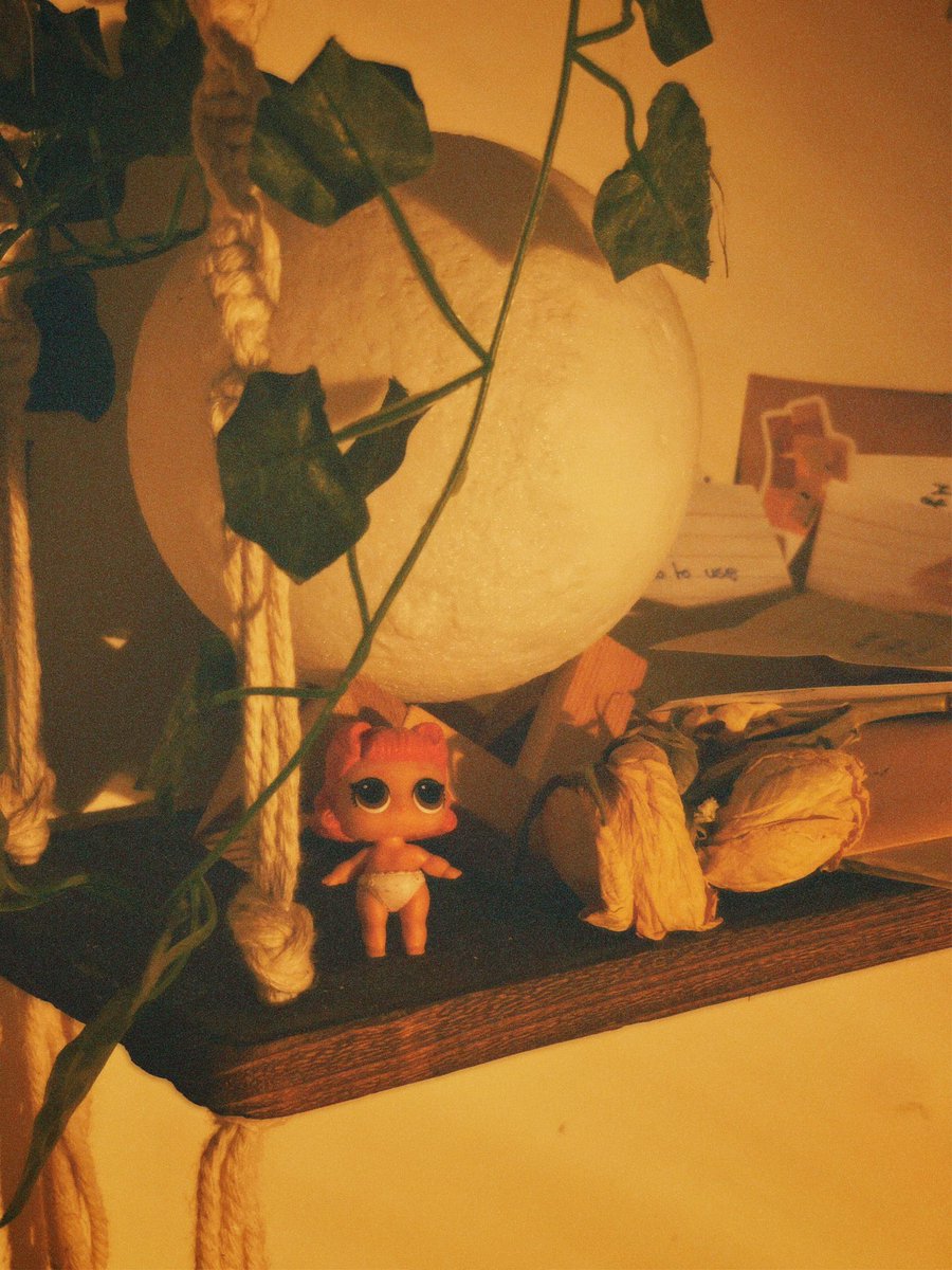 subaibbb's tweet image. thinking out loud