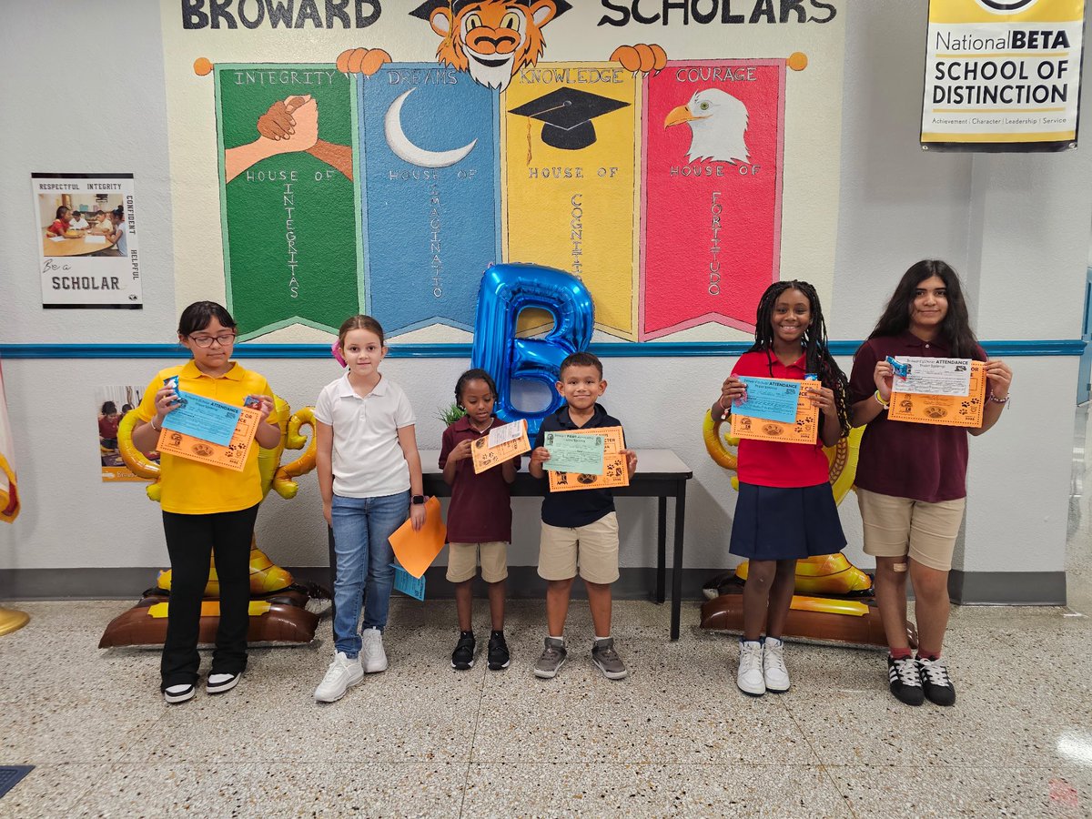 Broward_ES's tweet photo. Great 1st week! Our students are off to a strong start and showing their Broward pride everyday!
We’re so proud of our Broward family for starting the year with such energy and positivity.  #BrowardStrong #AttendanceMatters #BrowardPride #CommunitySchools https://t.co/n1wu5j8TSG