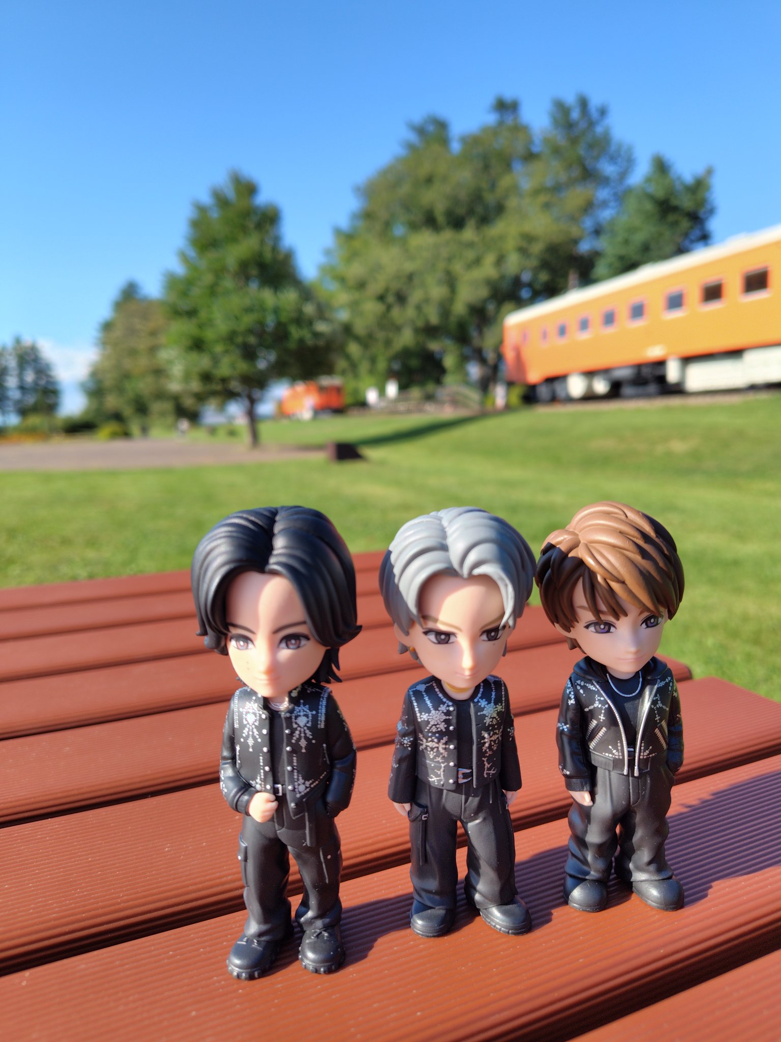 nako様•*¨*•.¸♬︎ Enako feat. Pmarusama