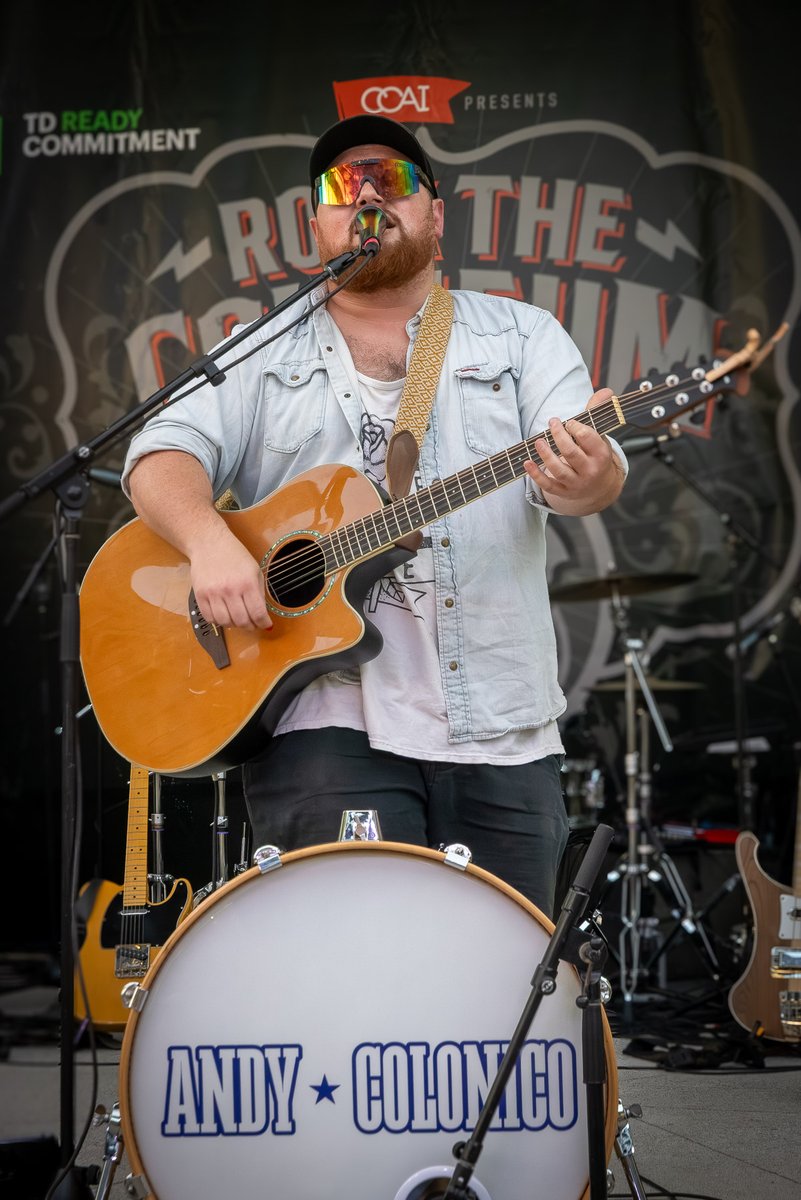 Rock the Coliseum tweet media