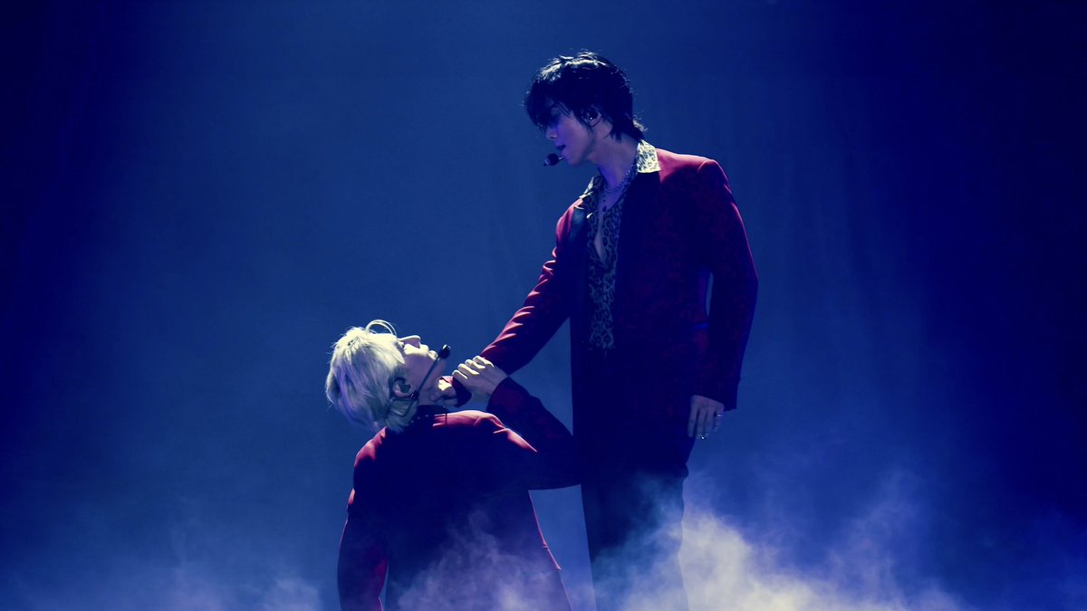 henzingzing's tweet image. 공커냐고..