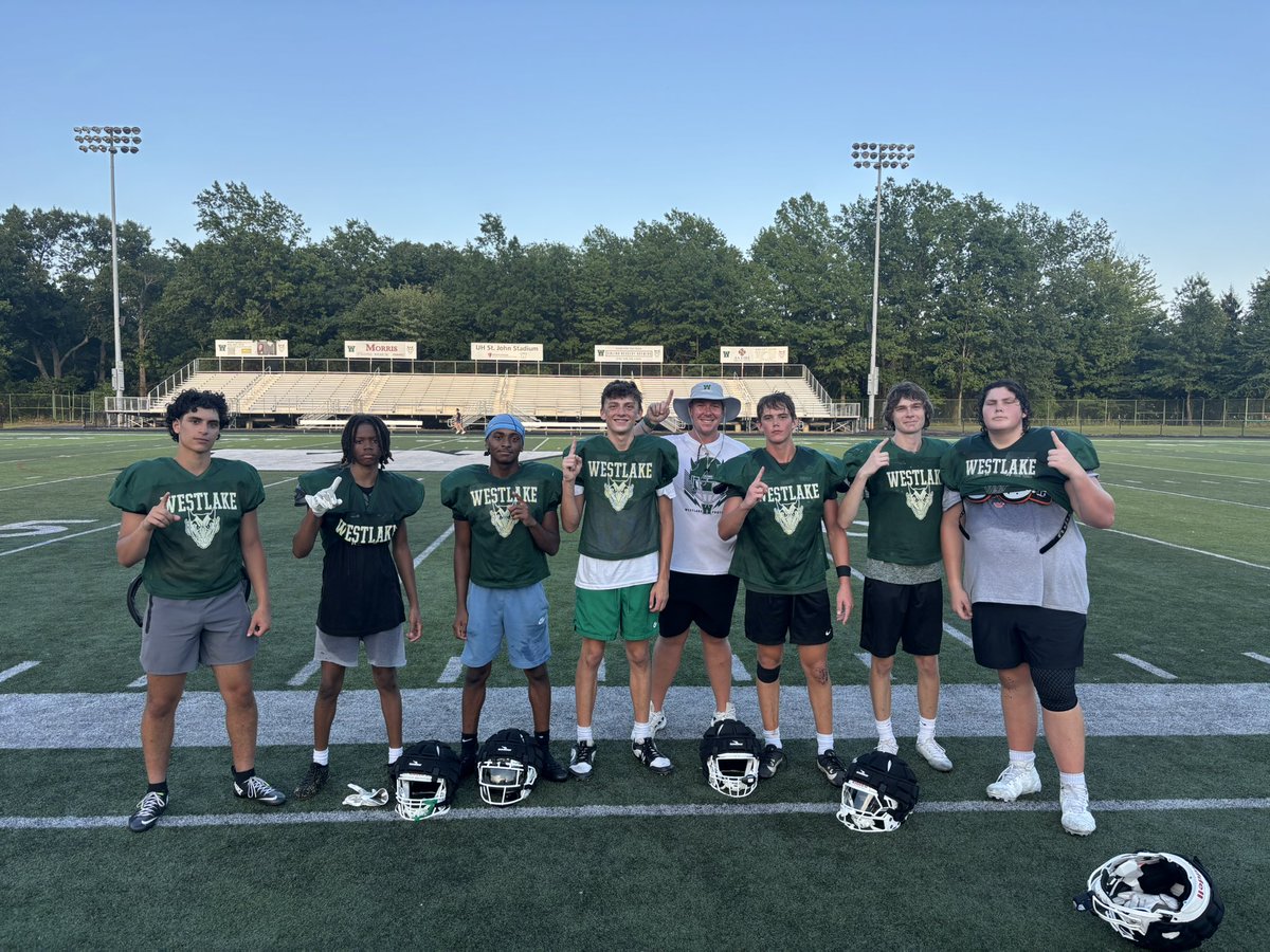 Congrats to our Legion League winners! Great work all summer team Abdelhady! #HornsUp🤘🏻