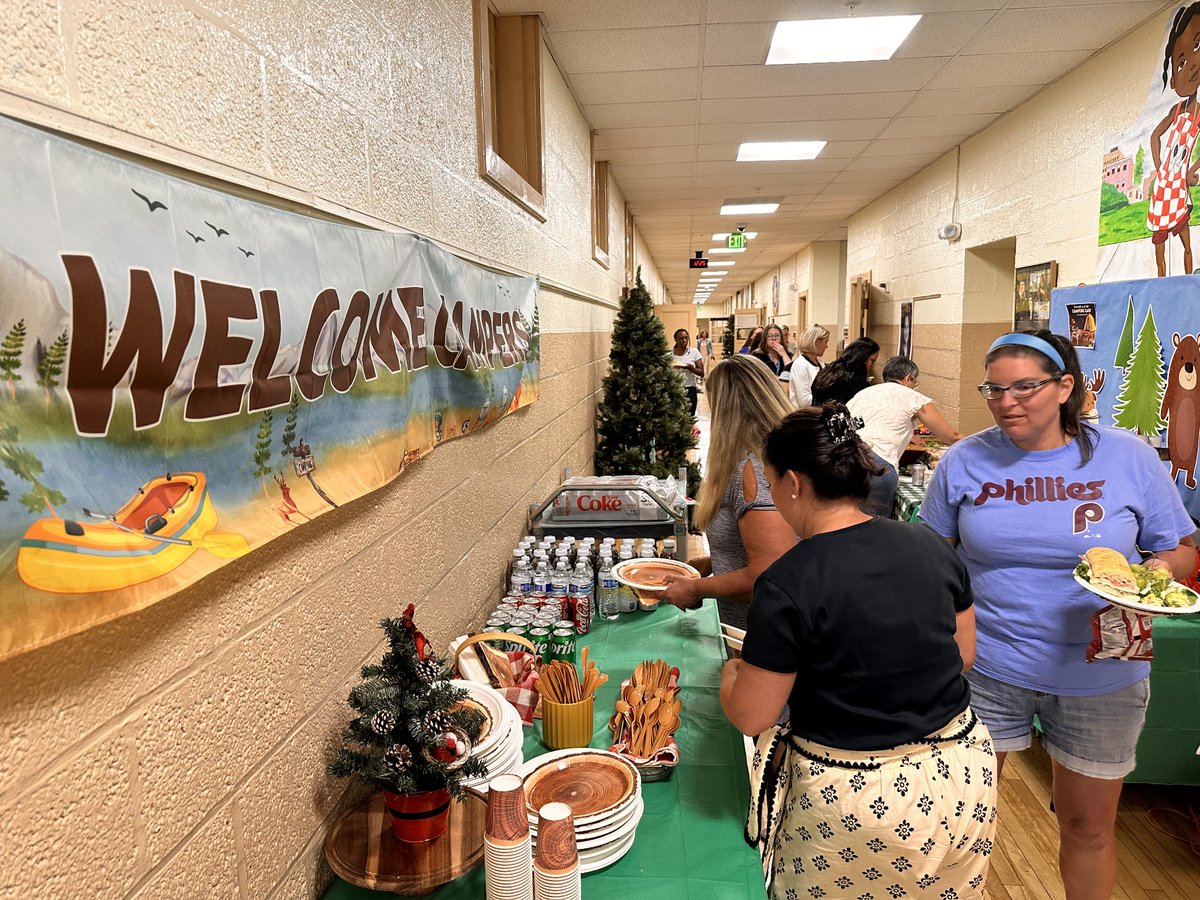 chasebcps's tweet image. Thanks to our Chase PTA for providing us with an awesome lunch today! We appreciate your time and support!