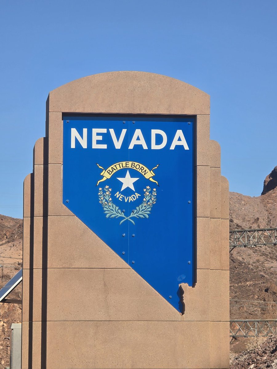 celtus's tweet image. #TheHooverDam great tour.  I was the only one in my tour group that walked across.  #Nevada #Arizona #USA #MrLasVegas