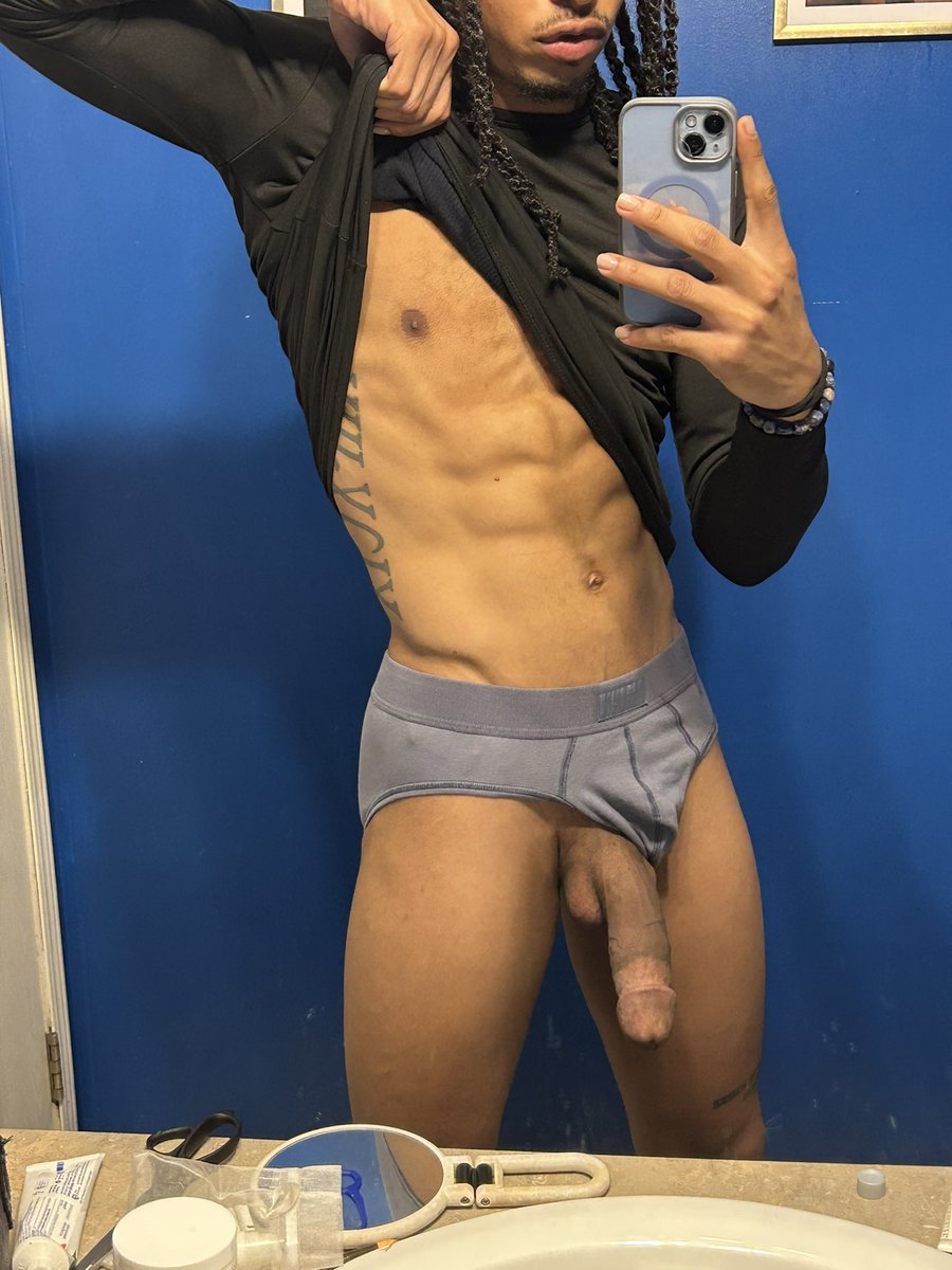 OF back half off for 20 ppl grab now ! 

onlyfans.com/a1papohungx