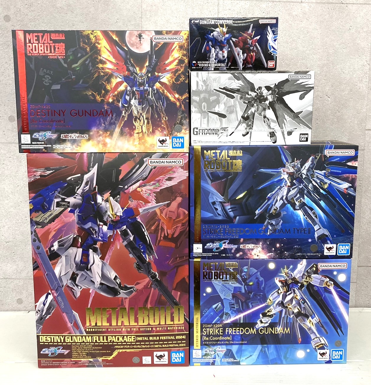 L BUILD ストライクフリーダムガンダム＆デスティニーガンダム 激突する2つの光の翼！ 「METAL BUILDストライクフリーダム