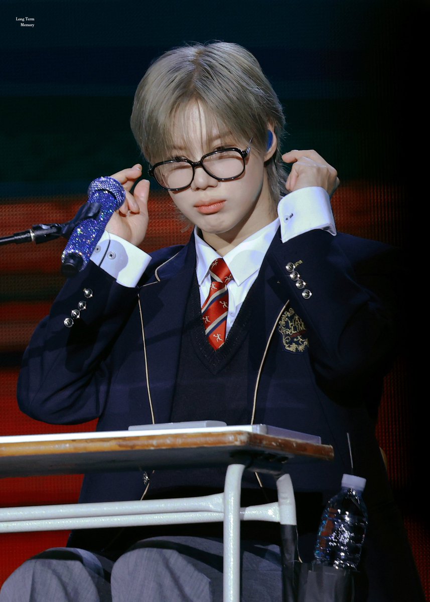 250817 클래스메이트 [Class-Mate]

다들 귀여운 태민이 보고 좋은 하루 되시길

#태민 #TAEMIN #テミン