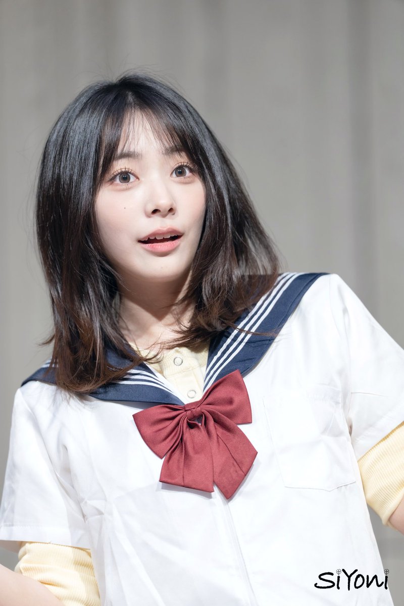 시요니 tweet media