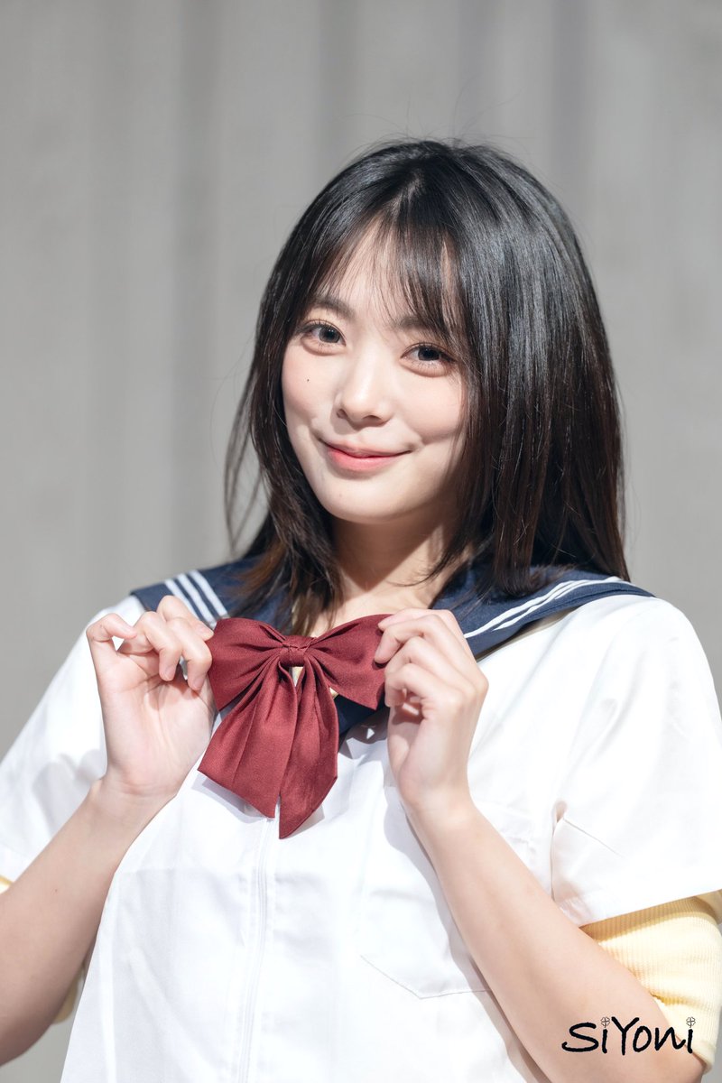 시요니 tweet media