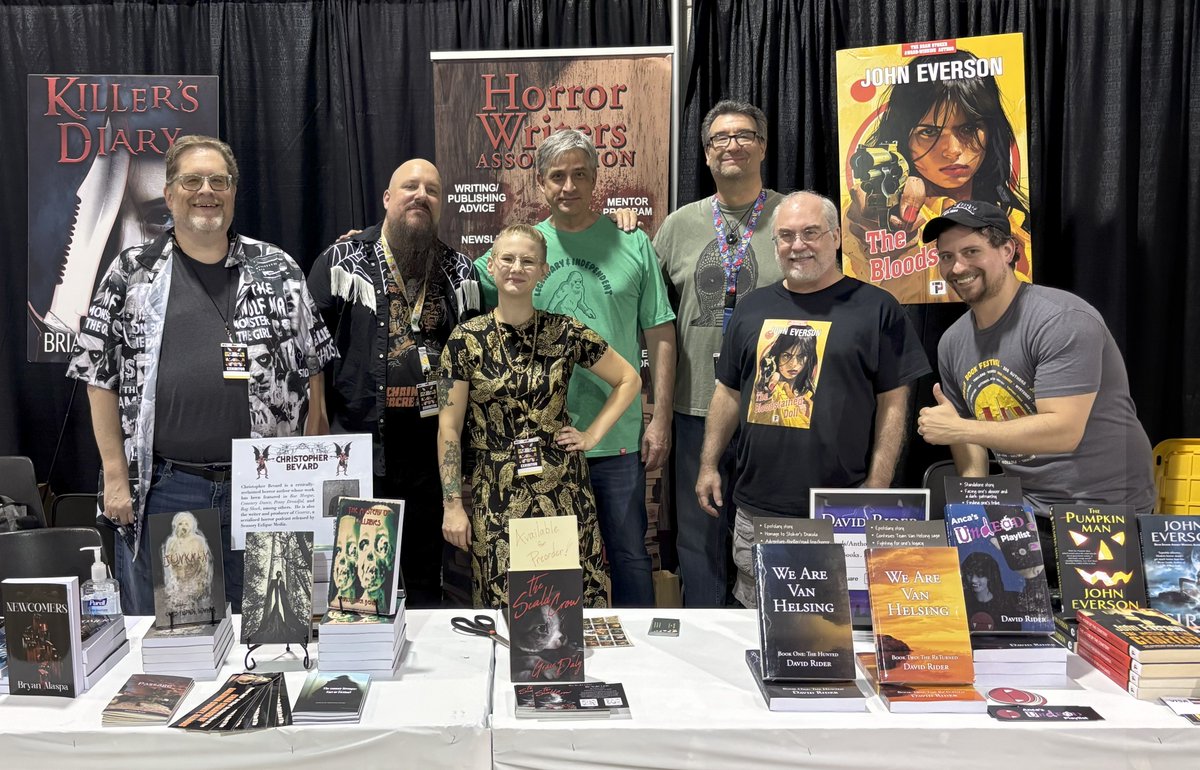 Brian Pinkerton (@brianjpinkerton) on Twitter photo The <a href="/ChicagoHWA/">HWA Chicago Chapter</a> invaded <a href="/fanexpochicago/">FAN EXPO Chicago</a> this past weekend to meet readers and creators, sign books and host a panel. Unleashed from left: Bryan Alaspa, Christopher Bevard, Grace Daly, Brian Pinkerton, David Rider, John Everson, Matthew Salinas The <a href="/ChicagoHWA/">HWA Chicago Chapter</a> invaded <a href="/fanexpochicago/">FAN EXPO Chicago</a> this past weekend to meet readers and creators, sign books and host a panel. Unleashed from left: Bryan Alaspa, Christopher Bevard, Grace Daly, Brian Pinkerton, David Rider, John Everson, Matthew Salinas