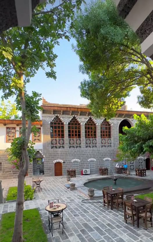 Diyarbekir Sur içinde bazalt taşlı konaklar