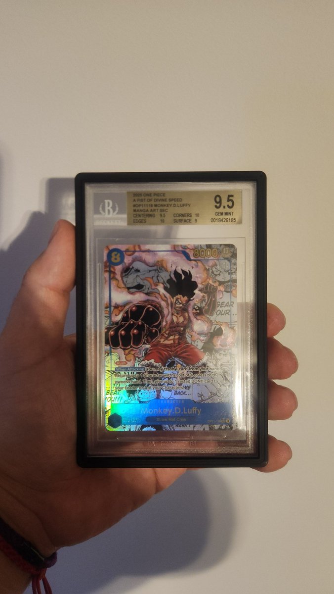 Wil_fredo30's tweet photo. My graded card came in from @beckettcollect. I LOVE IT! 😍 🫶🏼🔥 #ONEPIECE https://t.co/7gZH6KnhHc