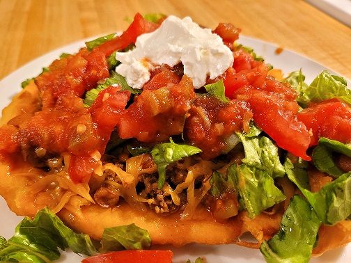Navajo Taco Recipe!🌮🥩🥬🍅👩‍🍳🧀😀👍

youtu.be/TrdEji0hQrQ

#foodie #foodies #dinner #dinnertime #foodblog #foodblogger #recipe #cooking #easyrecipes #MondayMotivation #MondayNight #MondayThoughts 
#Monday #chef #ParnellTheChef