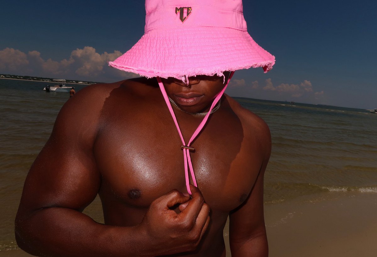 Big Barbie 🩷💪🏾