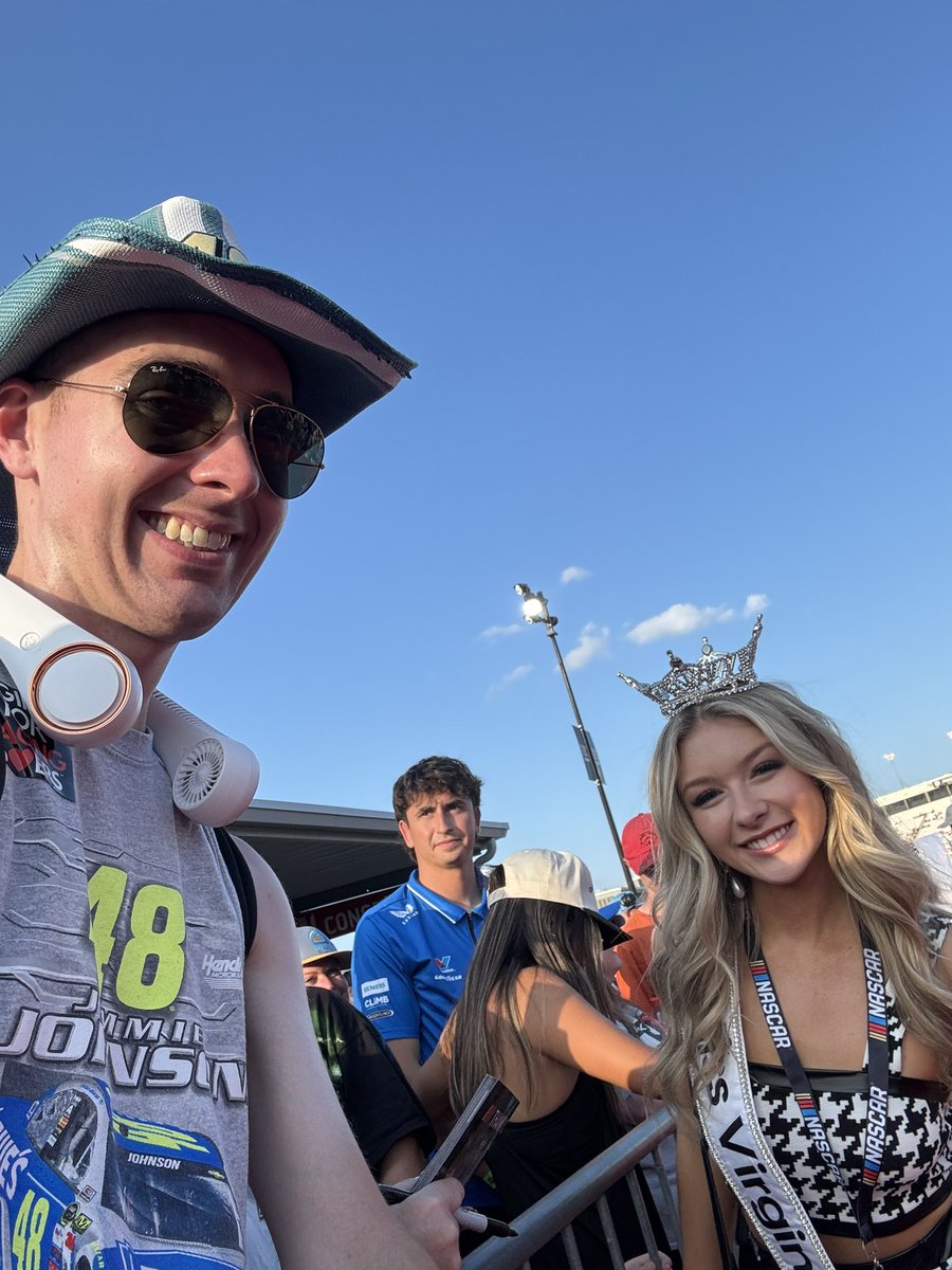 spartyryanh's tweet image. Vacation well spent in Virginia🤘🏻🤠🍖🏁 @NASCAR @RichmondRaceway @WilliamByron @joeylogano @tydillon @TeamHendrick @Team_Penske