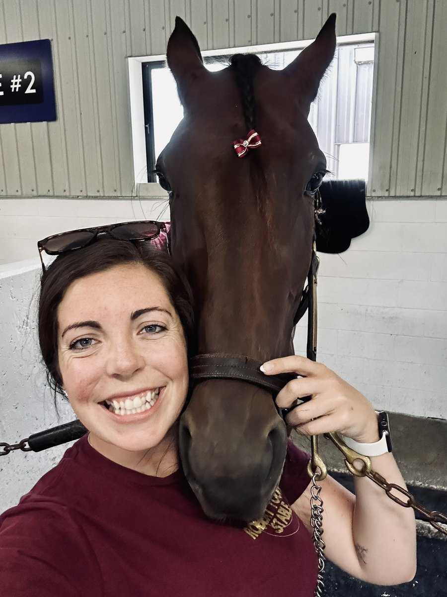 Man I love this horse- gets better week after week ♥️ #CoverBand #John