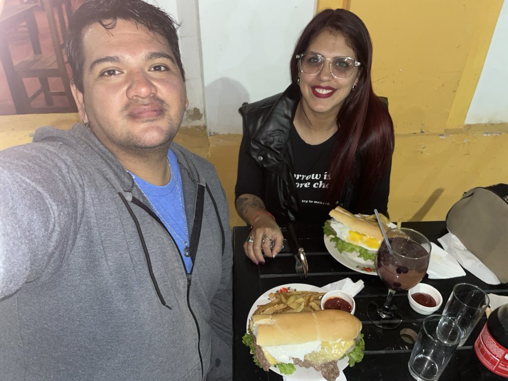 Rossfe90_'s tweet photo. Cena, Cumple de una Hermosa 😍❤️ Te amo Amiga 😍🥰 https://t.co/LGOzZaU8PD
